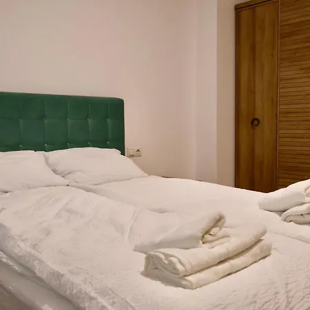 Апартамент Casa With Free Parking *