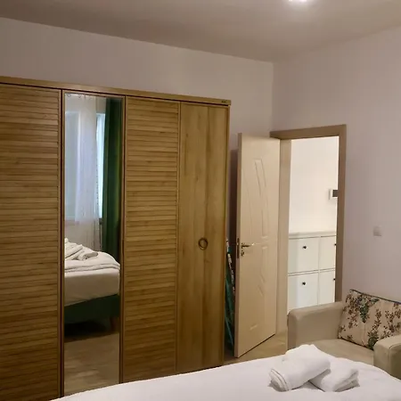 Casa With Free Parking Апартамент